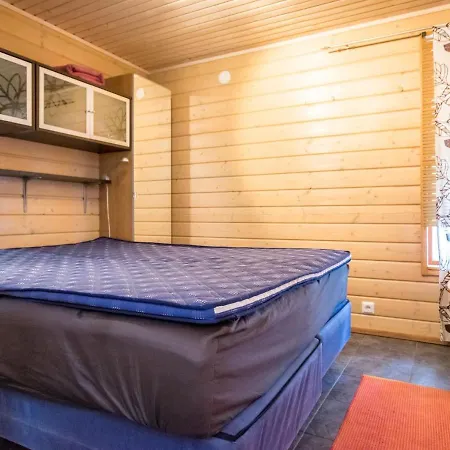 Rinteenkotka Moekki By Interhome *